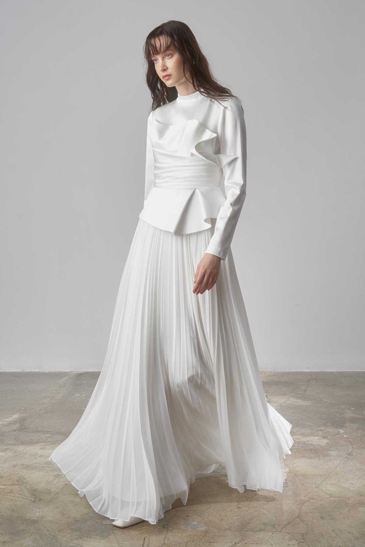 Saten Drapeli Eteği Piliseli Uzun Abiye Elbise