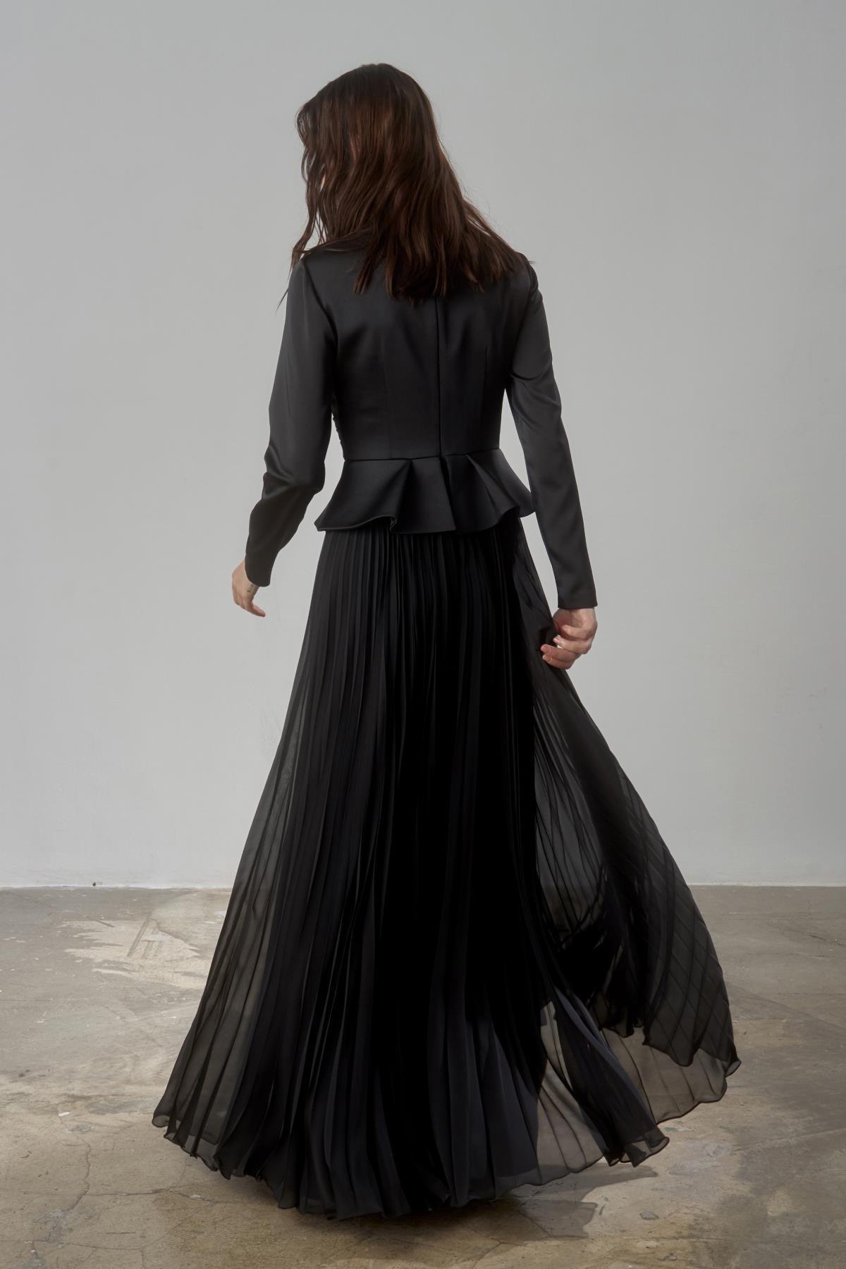 Saten Drapeli Eteği Piliseli Uzun Abiye Elbise