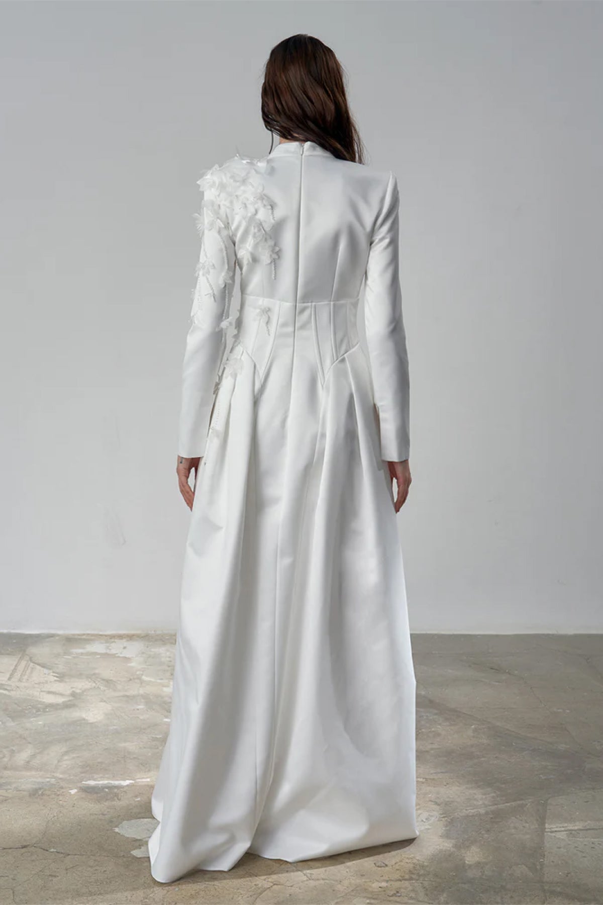 Üç Boyutlu Çiçekli Korsajlı Uzun Abiye Elbise