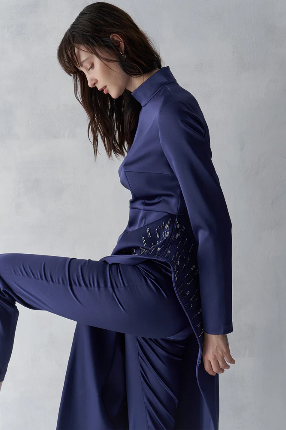 İşlemeli Asimetrik Kesim Tunik Pantolon Abiye Takım