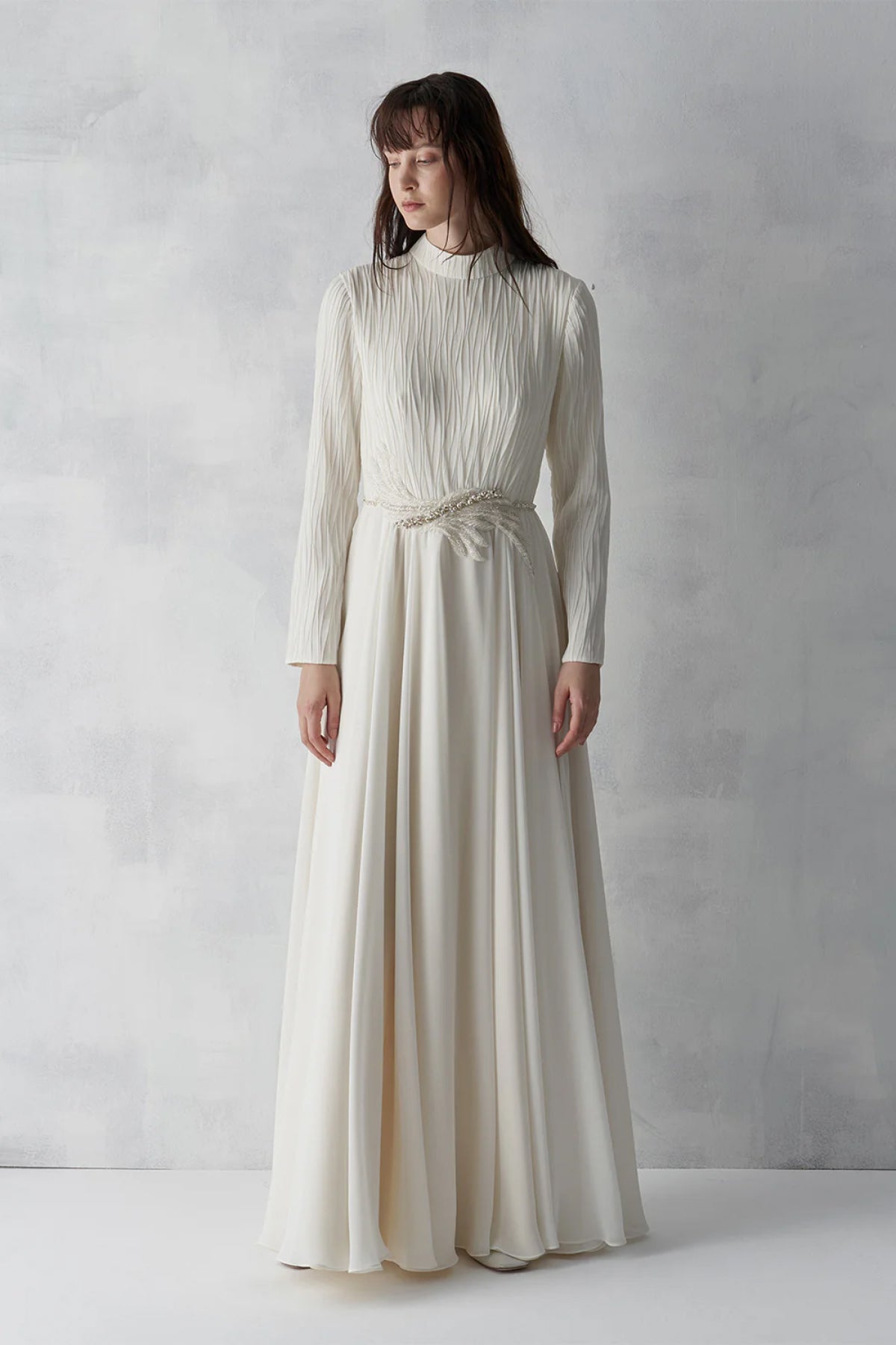 Üstü Piliseli Taş İşlemeli Uzun Abiye Elbise