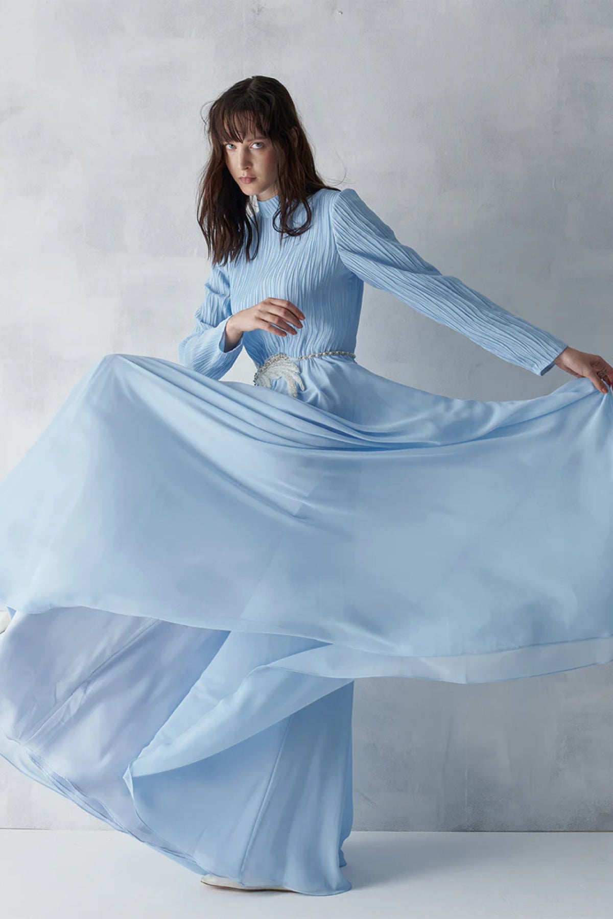 Üstü Piliseli Taş İşlemeli Uzun Abiye Elbise