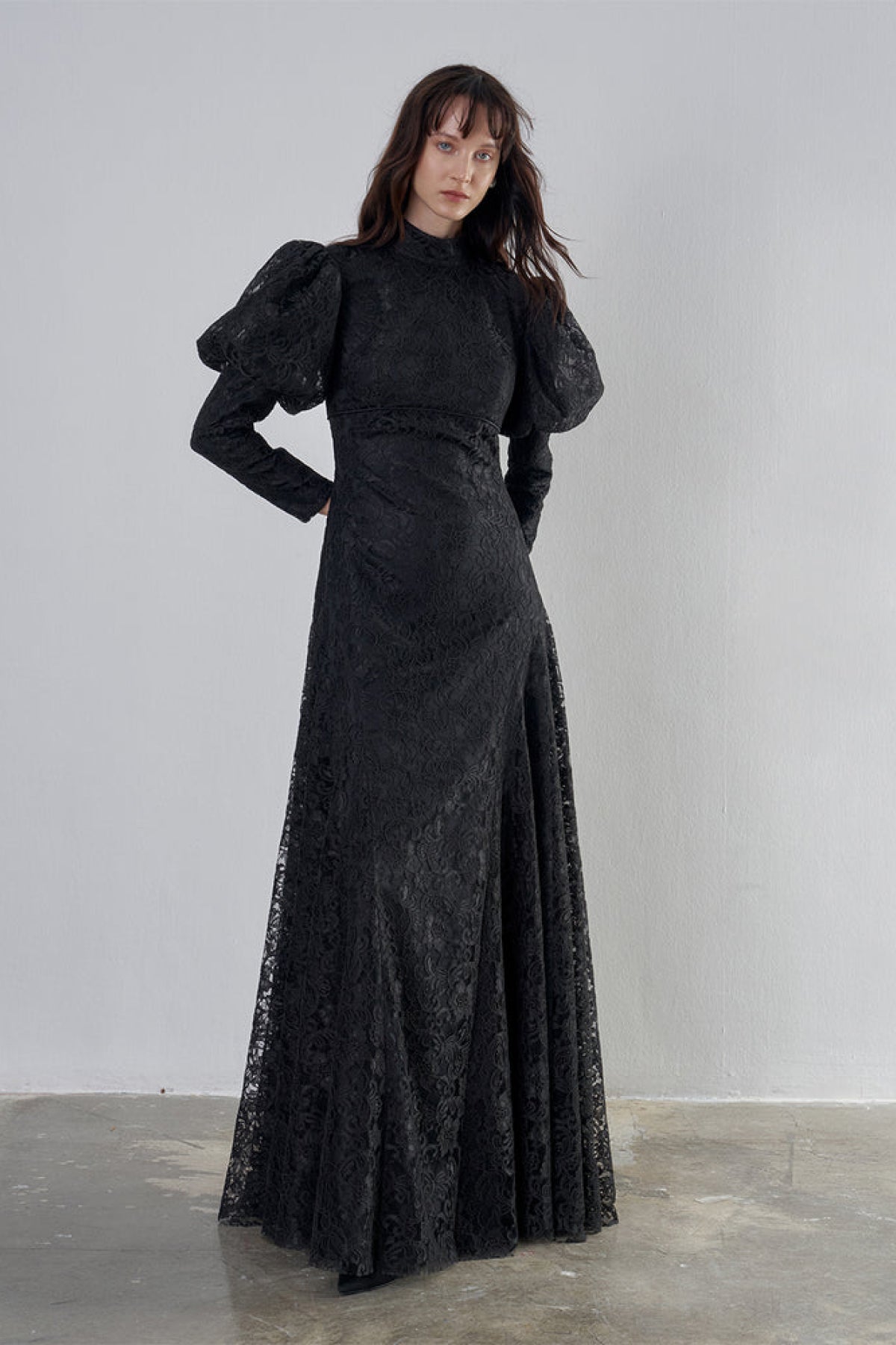 Dantelli Gigot Kollu Vintage Abiye Elbise