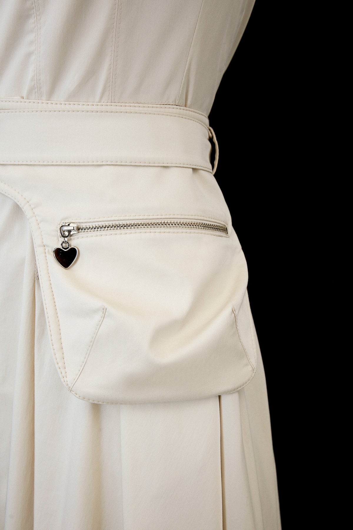 Gömlek Yaka Bel Kuşaklı Midi Elbise