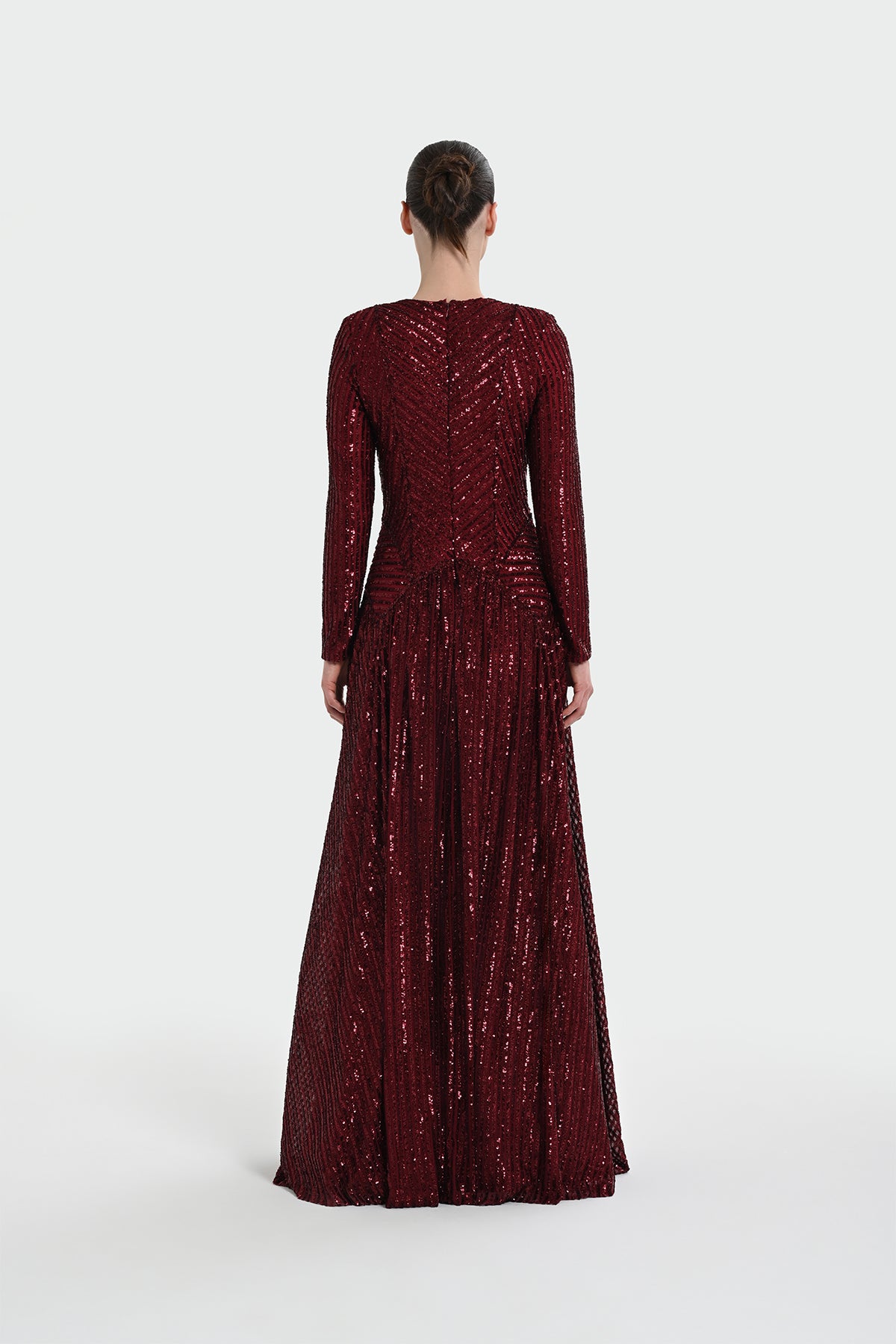 Uzun Kollu Payet Detaylı Abiye Elbise