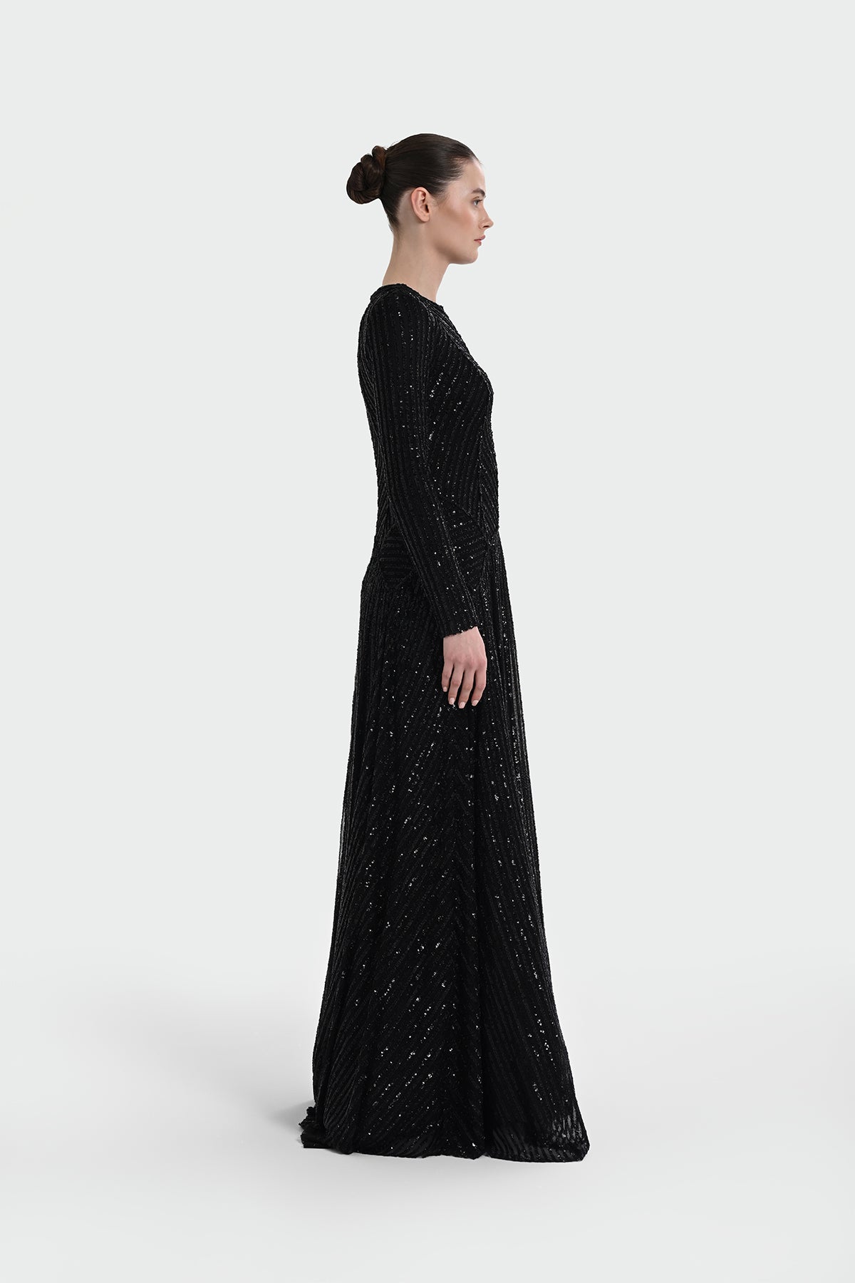 Uzun Kollu Payet Detaylı Abiye Elbise