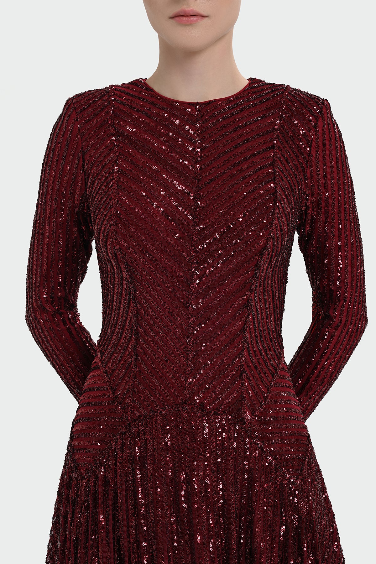 Uzun Kollu Payet Detaylı Abiye Elbise