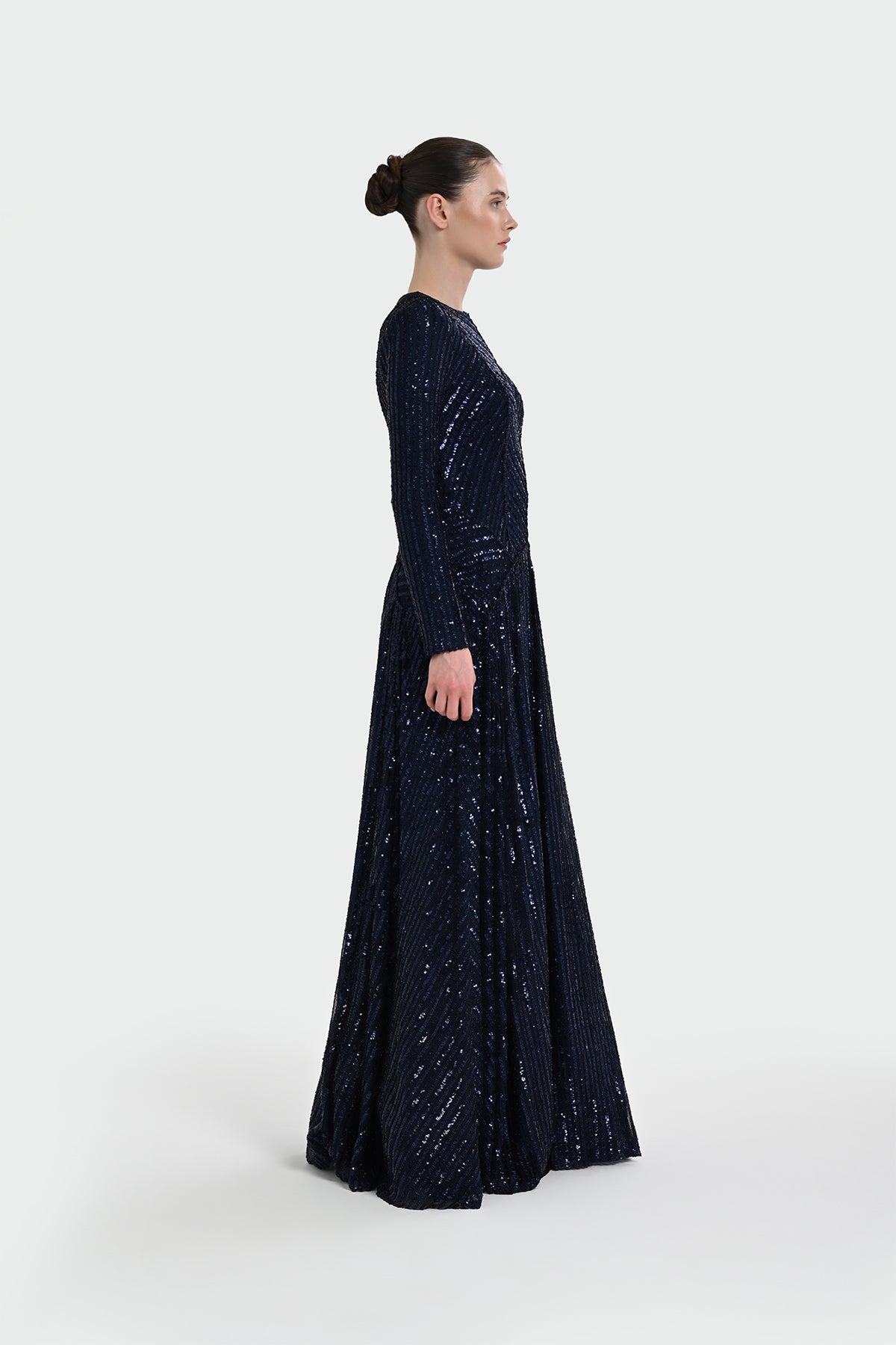 Uzun Kollu Payet Detaylı Abiye Elbise