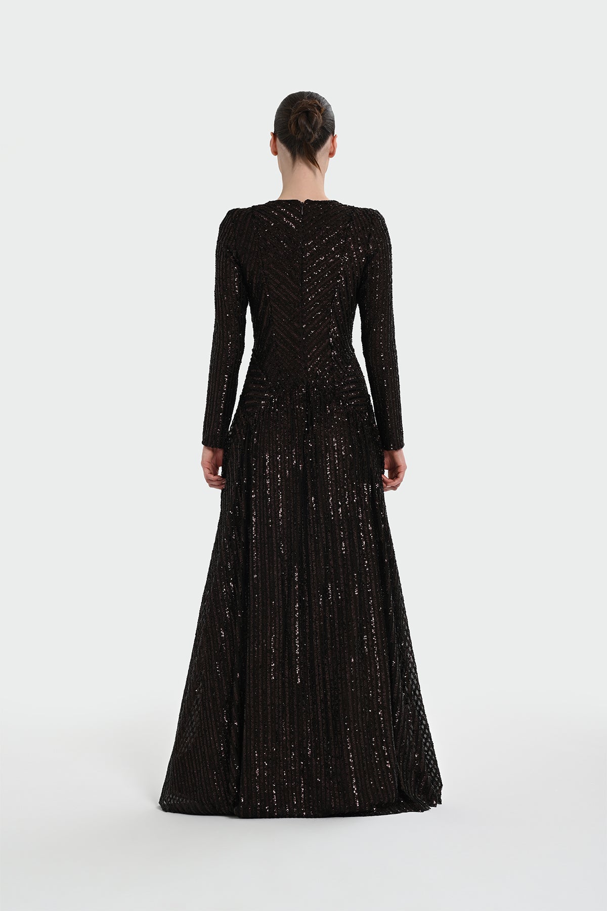 Uzun Kollu Payet Detaylı Abiye Elbise